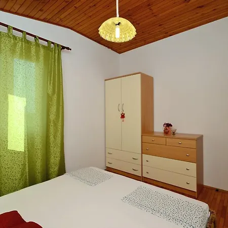 Katica Apartment *