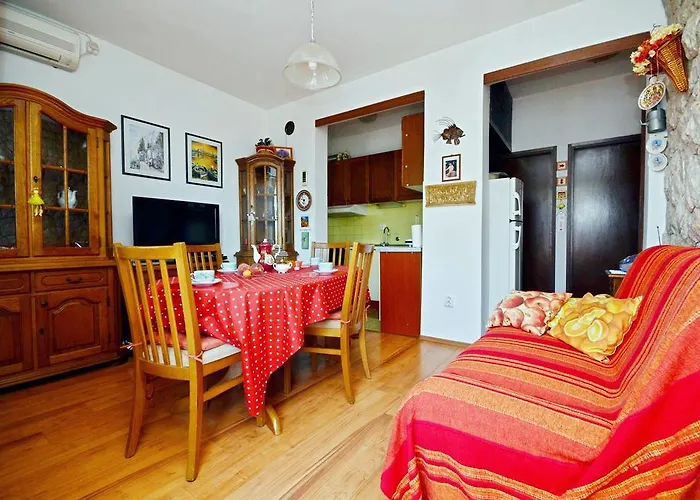 Katica * 特罗吉尔